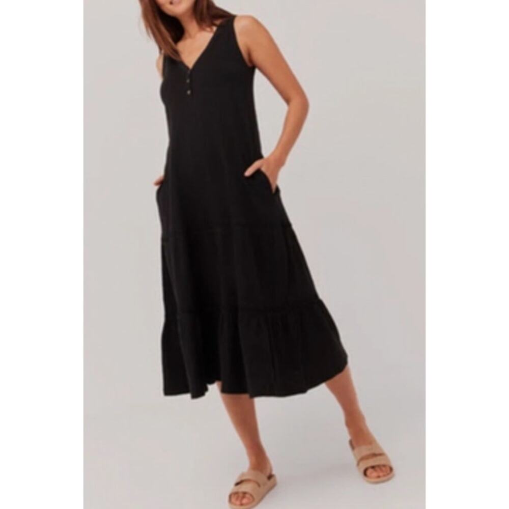 Pact Organic Cotton Sleeveless V-Neck Slub Patio Tiered Midi Dress Black Small